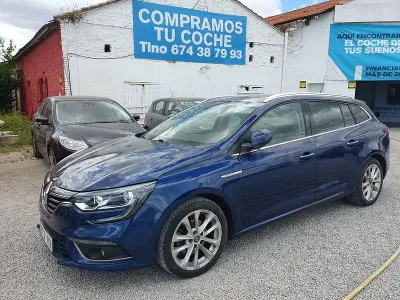 Usado Renault Mégane GrandTour Bose Edition 115 CV (84 kW) 2019 Azul Familiar