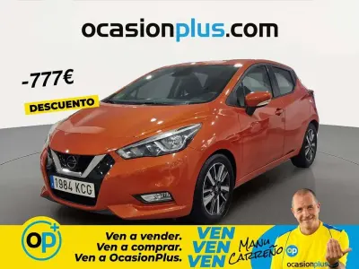 Usado Nissan Micra Acenta 90 CV (66 kW) 2017 Naranja Utilitario