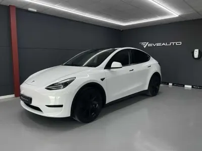 Usado Tesla Model Y RWD 219 kW (299 CV) 2023 Blanco SUV