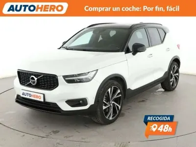 Käytetty Volvo XC40 R-Design 247 HP (181 kW) 2017 Valkoinen Katumaasturi