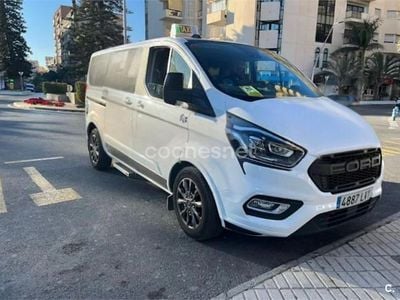 Usado Ford Tourneo Titanium 185 CV (136 kW) 2022 Blanco Monovolumen