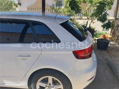 Usado Audi A3 116 CV (85 kW) 2018 Blanco Berlina