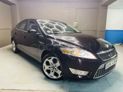 Usado Ford Mondeo Titanium X 140 CV (102 kW) 2009 Negro Berlina