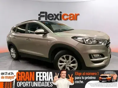 Usado Hyundai Tucson 116 HP (85 kW) 2019 Cinzento SUV
