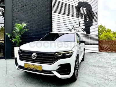 Usado VW Touareg R-line 286 CV (210 kW) 2021 Blanco SUV