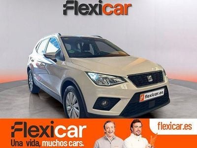 Usado Seat Arona Ecomotive 95 CV (69 kW) 2018 Blanco SUV