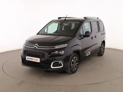 Usado Citroën Berlingo Shine 131 CV (96 kW) 2019 Negro Monovolumen