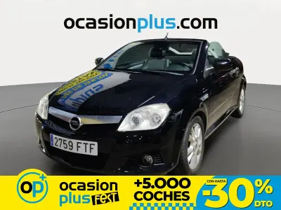 Używany Opel Tigra Sport 90 KM (66 kW) 2007 Czarny Kabriolet
