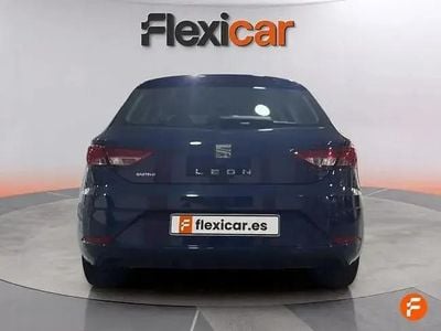 Usado Seat Leon Style 115 HP (84 kW) 2018 Azul Sedan