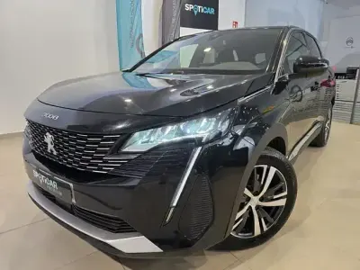 Usado Peugeot 3008 Allure 180 CV (132 kW) 2024 Negro SUV