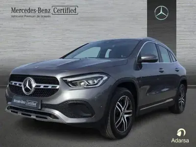 Usado Mercedes GLA200 Progressive 150 CV (110 kW) 2022 Gris montaña SUV