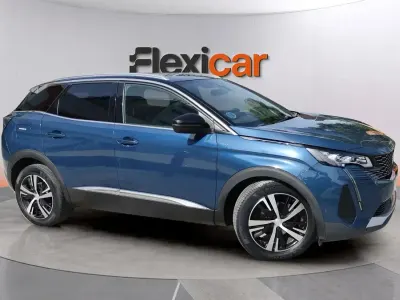 Usado Peugeot 3008 GT 131 CV (96 kW) 2022 Azul SUV