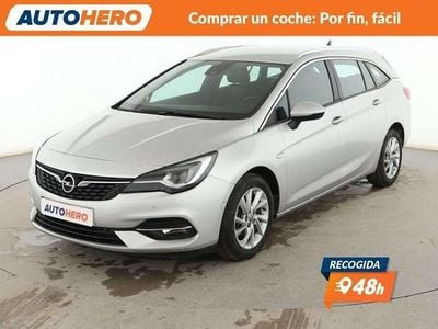 Usado Opel Astra Elegance 145 CV (106 kW) 2020 Gris Familiar