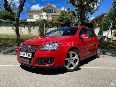 Usado VW Golf V GTI 200 CV (147 kW) 2007 Rojo Berlina