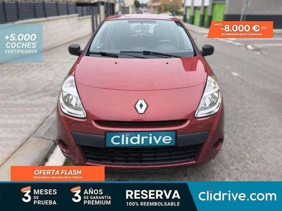 Usado Renault Clio II Authentique 75 CV (55 kW) 2010 Rojo Utilitario