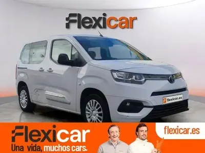 Używany Toyota Proace City City 102 KM (75 kW) 2024 Biały Minivan
