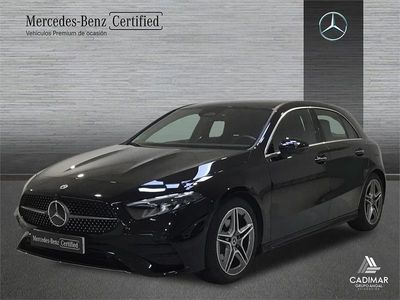 Usado Mercedes A180 AMG line 116 CV (85 kW) 2024 Negro Berlina