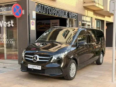 Usado Mercedes V300 239 CV (175 kW) 2024 Negro Monovolumen