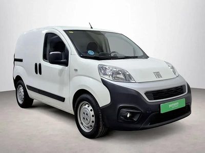 Używany Fiat Fiorino 95 KM (69 kW) 2022 Biały Minivan