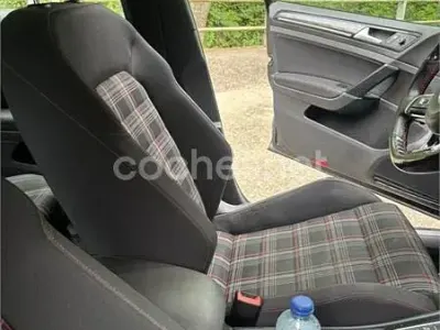 Usado VW Golf VII GTI 230 HP (169 kW) 2014 Preto Sedan