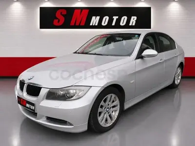 Usado BMW 320 177 CV (130 kW) 2008 Gris / plata Berlina