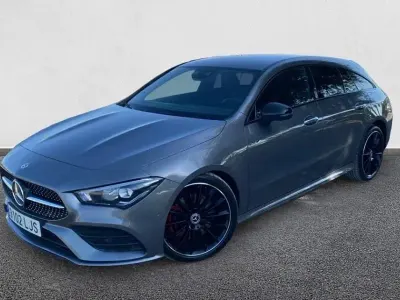 Usado Mercedes CLA200 Shooting Brake 150 CV (110 kW) 2020 Familiar