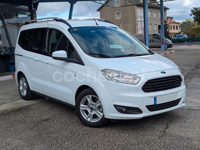 Blanco Usado 2016 Ford Tourneo Courier Trend Monovolumen | 12.900 € (Caro)