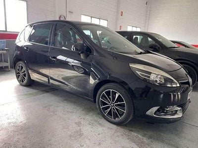 Usado Renault Scénic III Bose Edition 130 CV (95 kW) 2013 Negro Monovolumen