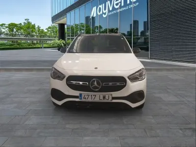 Usado Mercedes GLA180 136 CV (100 kW) 2022 Blanco SUV