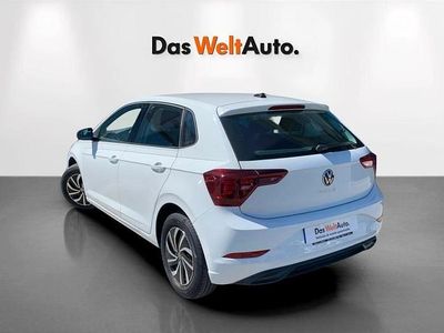 Usado VW Polo Life 95 CV (69 kW) 2022 Blanco Utilitario