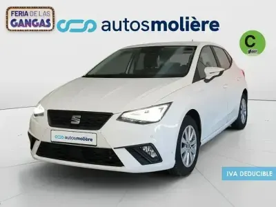 Usado Seat Ibiza Style Plus 110 CV (80 kW) 2021 Blanco Utilitario