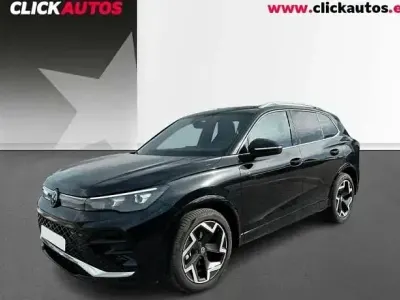 Usado VW Tiguan R-line 150 HP (110 kW) 2024 SUV