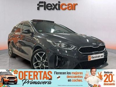 Usado Kia Ceed GT GT-Line 140 CV (102 kW) 2019 Gris / plata Familiar