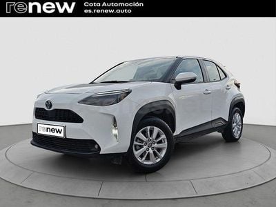 Usado Toyota Yaris Cross Business Edition 116 CV (85 kW) 2022 Blanco SUV