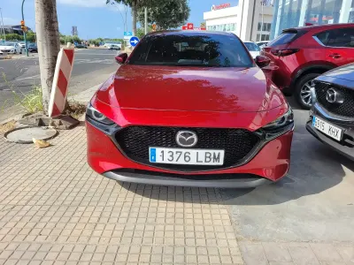 Käytetty Mazda 3 122 HP (89 kW) 2019 Punainen
