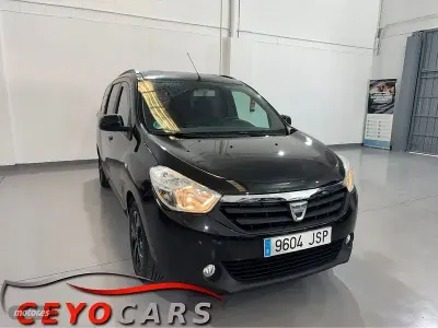 Usado Dacia Lodgy Lauréate 115 CV (84 kW) 2016 Negro Monovolumen
