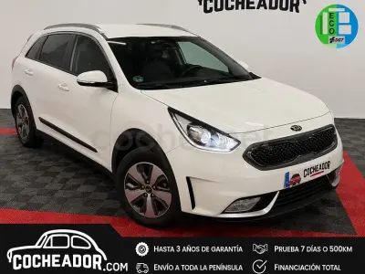 Usado Kia Niro 141 CV (103 kW) 2018 Blanco SUV