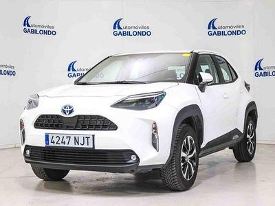 Usado Toyota Yaris Cross Business Edition 116 CV (85 kW) 2022 Blanco SUV
