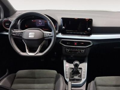 Blanco Usado 2025 Seat Arona Xperience SUV | 20.300 € (Un poco caro)