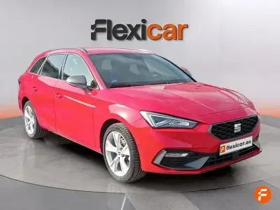 Usado Seat Leon FR 204 CV (150 kW) 2021 Rojo Berlina