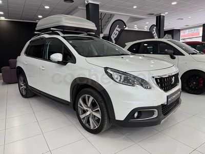 Usado Peugeot 2008 Allure 130 CV (95 kW) 2016 Blanco SUV
