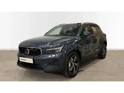 Nuevo Volvo XC40 Core 163 CV (119 kW) 2025 Verde SUV