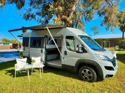 Käytetty Fiat Ducato 130 HP (95 kW) 2017 Harmaa Van