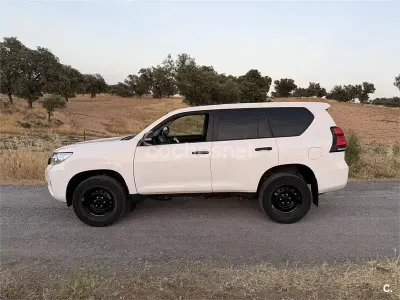 Usado Toyota Land Cruiser 204 CV (150 kW) 2021 Blanco SUV