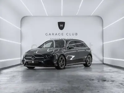 Usado Mercedes A180 AMG line 116 CV (85 kW) 2019 Gris / plata Berlina