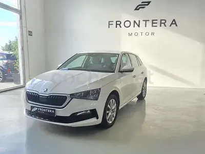 Usado Skoda 110 R 110 CV (80 kW) 2022 Blanco Berlina