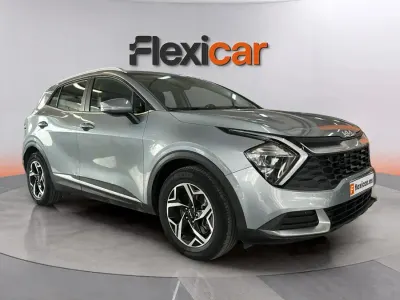 Usado Kia Sportage 136 CV (100 kW) 2023 Gris SUV