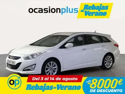 Usado Hyundai i40 GLS 136 CV (100 kW) 2012 Blanco Familiar