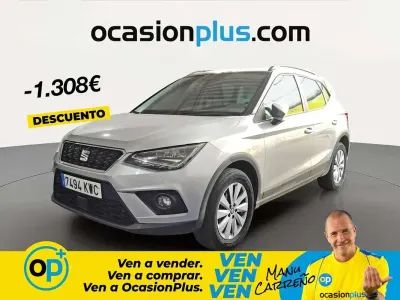 Usado Seat Arona Style 95 CV (69 kW) 2019 Gris SUV