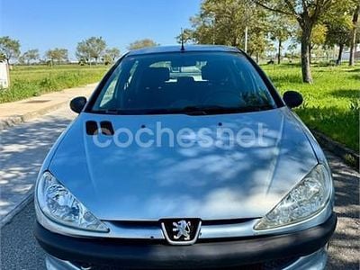 Begagnad Peugeot 206 70 HK (51 kW) 2004 Blå Sedan